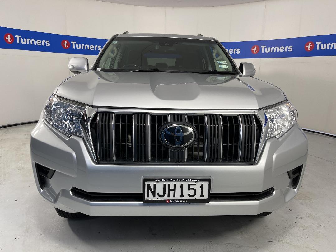 Photo '2' of Toyota Landcruiser Prado