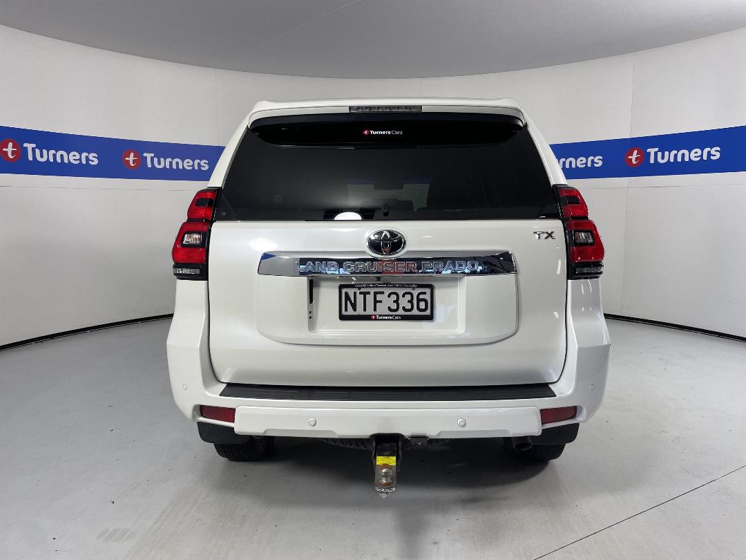 Photo '6' of Toyota Landcruiser Prado Photo '6' of Toyota Landcruiser Prado