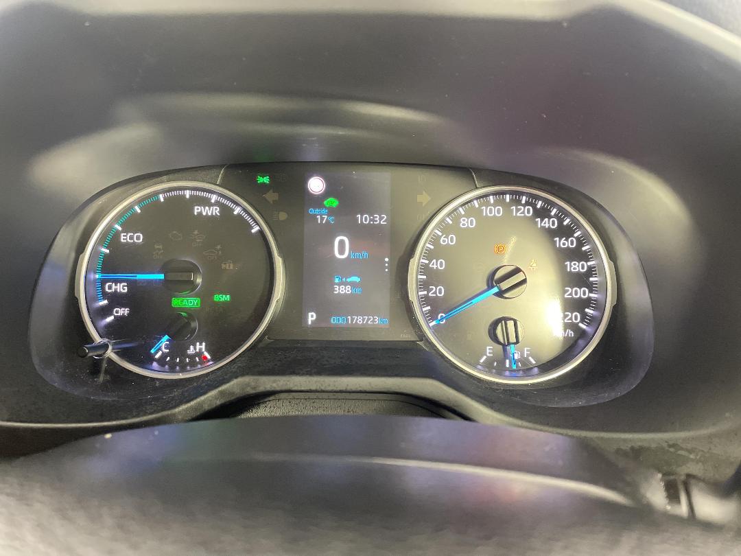 Photo '21' of Toyota Rav4