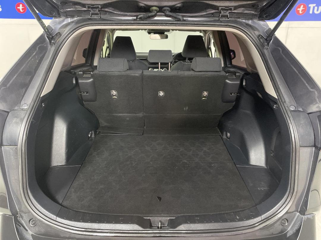 Photo '14' of Toyota Rav4