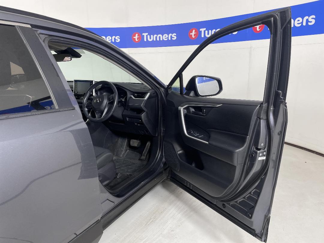 Photo '15' of Toyota Rav4