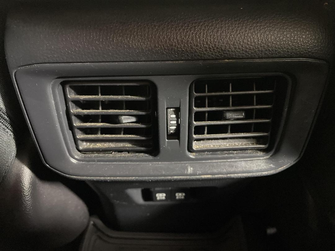 Photo '24' of Toyota Rav4