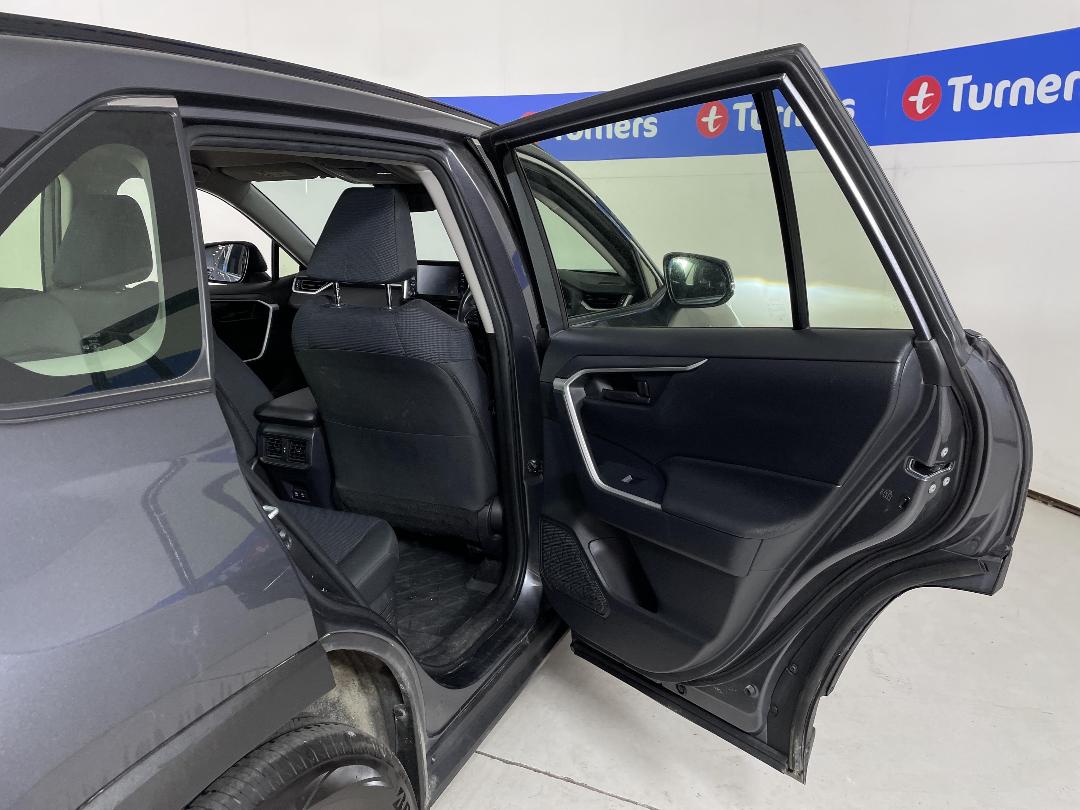 Photo '19' of Toyota Rav4