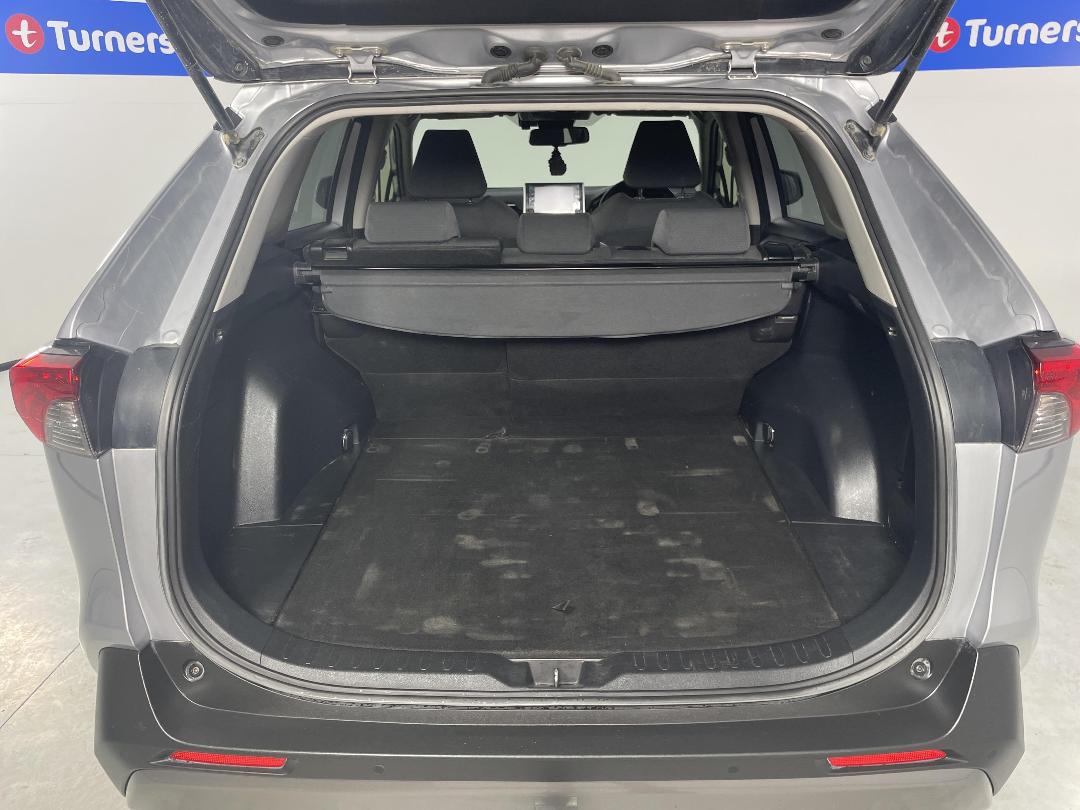 Photo '14' of Toyota Rav4