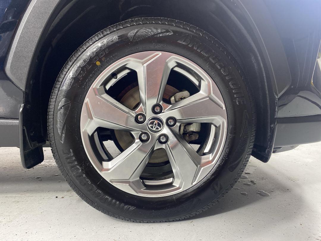 Photo '9' of Toyota Rav4