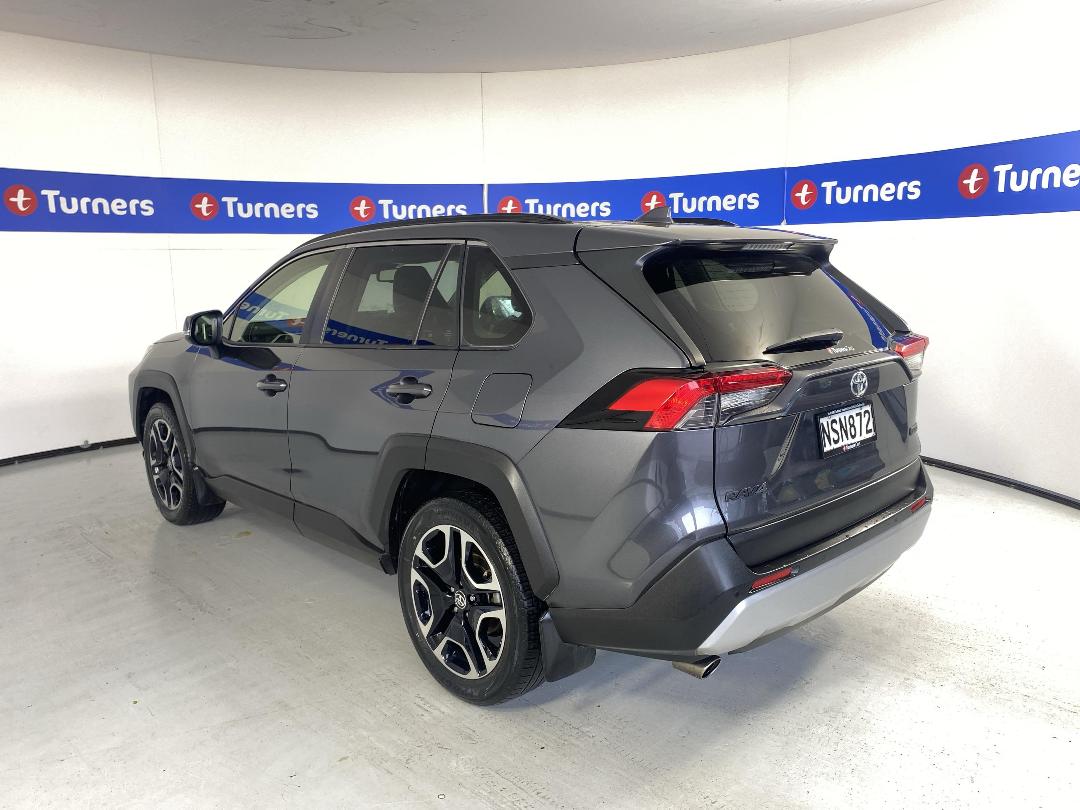 Photo '5' of Toyota Rav4