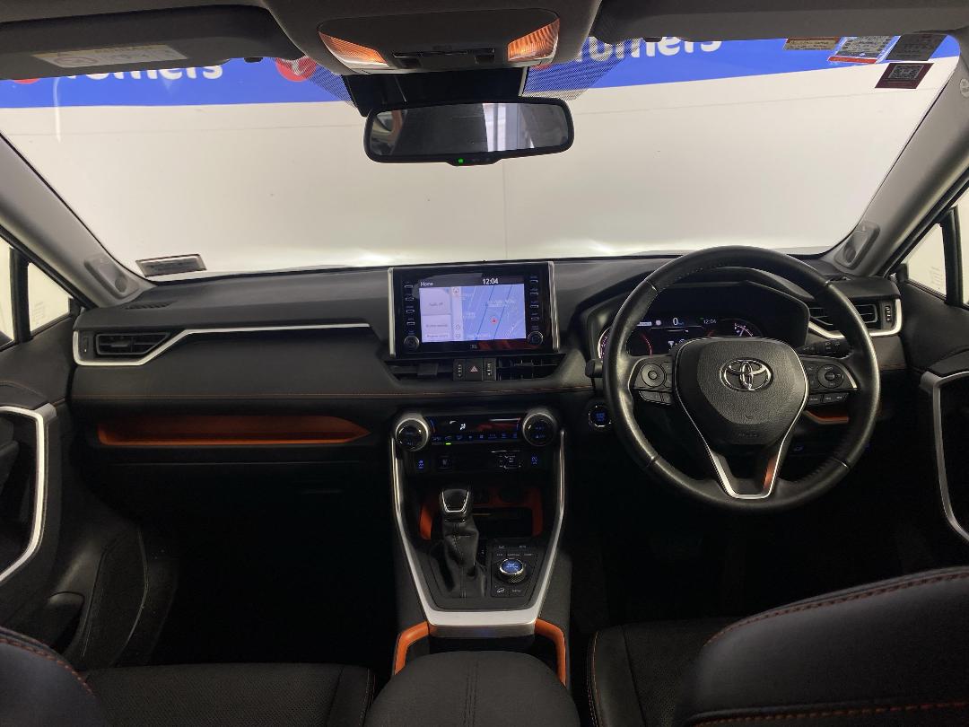 Photo '17' of Toyota Rav4