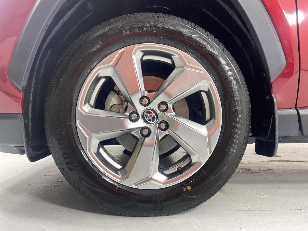 Photo '10' of Toyota Rav4