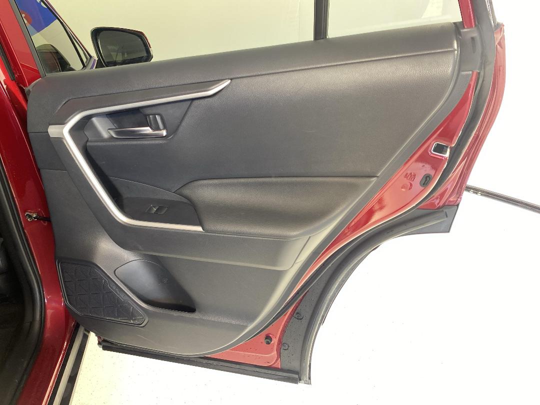 Photo '19' of Toyota Rav4