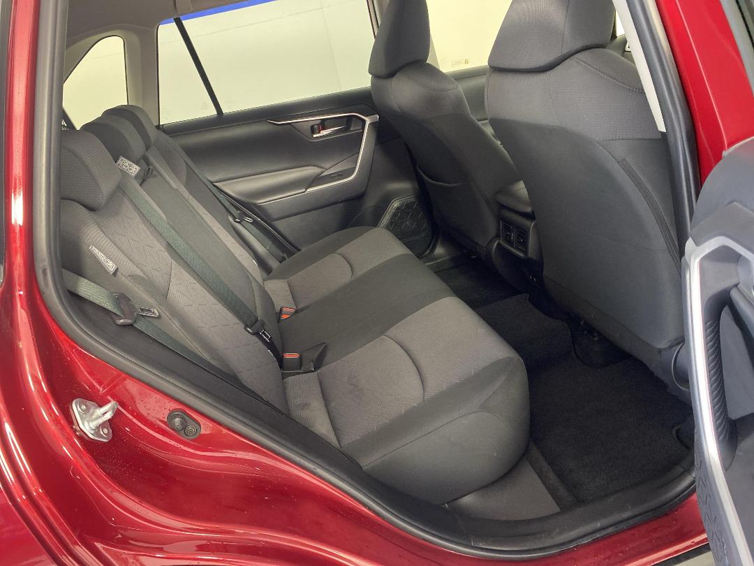 Photo '20' of Toyota Rav4