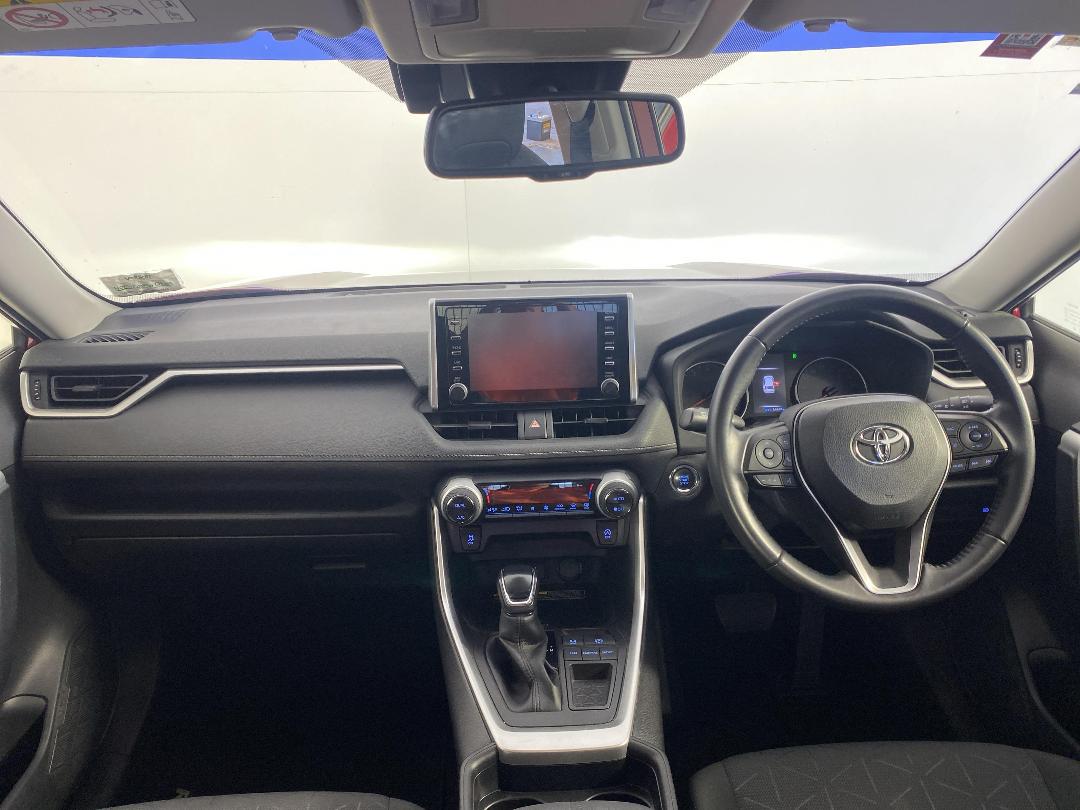 Photo '17' of Toyota Rav4