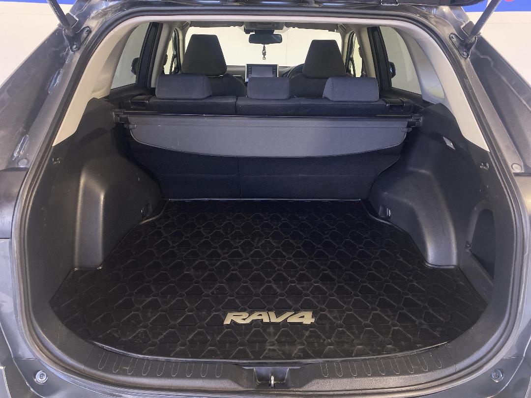 Photo '14' of Toyota Rav4