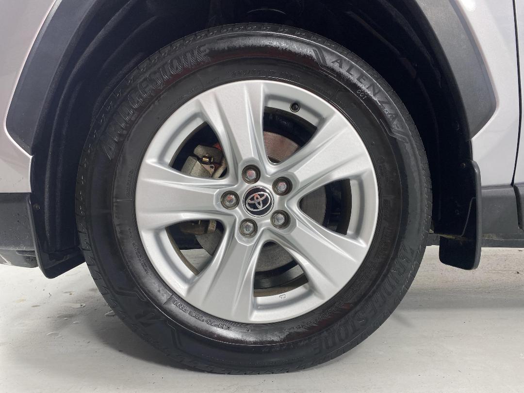 Photo '10' of Toyota Rav4 Photo '10' of Toyota Rav4