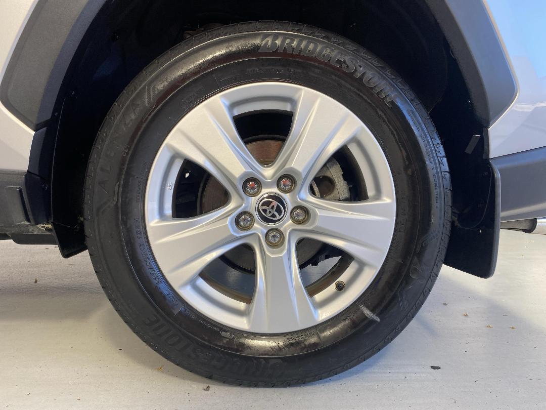 Photo '11' of Toyota Rav4 Photo '11' of Toyota Rav4