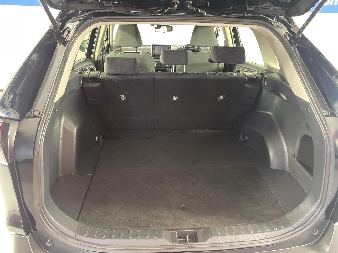 Photo '14' of Toyota Rav4