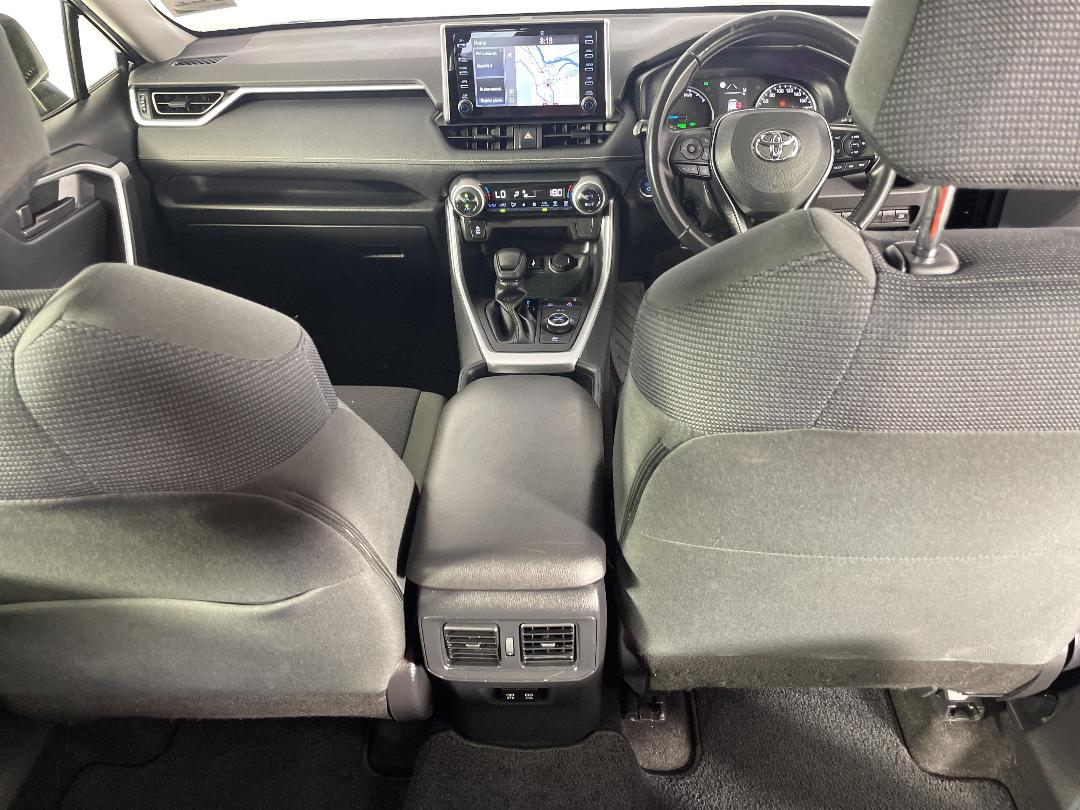 Photo '18' of Toyota Rav4