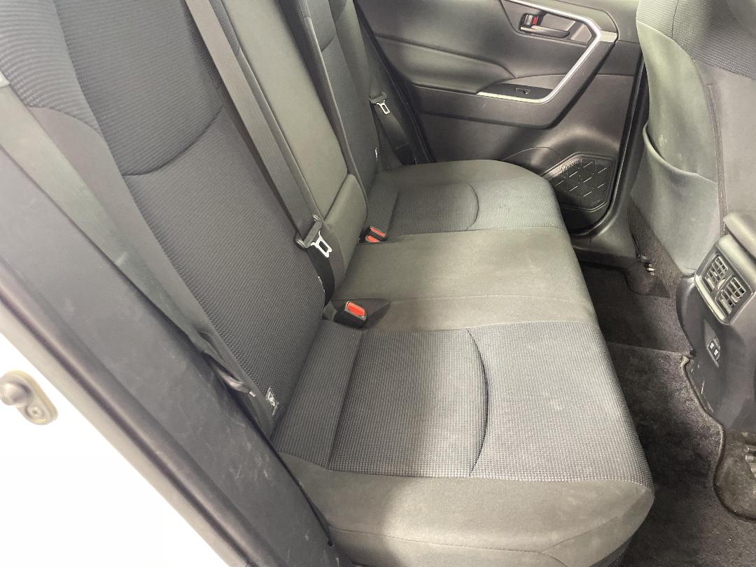 Photo '20' of Toyota Rav4