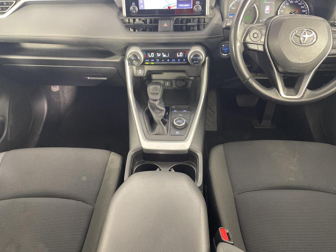 Photo '18' of Toyota Rav4