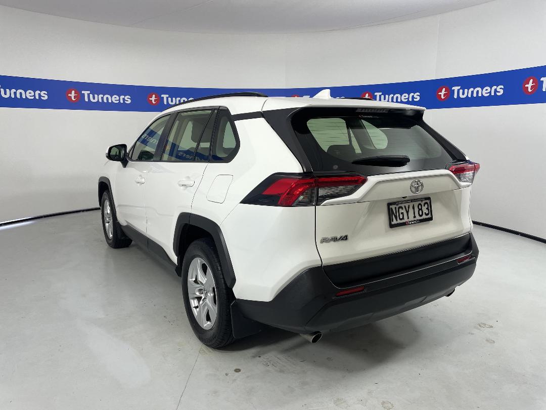 Photo '5' of Toyota Rav4