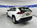 Thumbnail '5' of Toyota Rav4