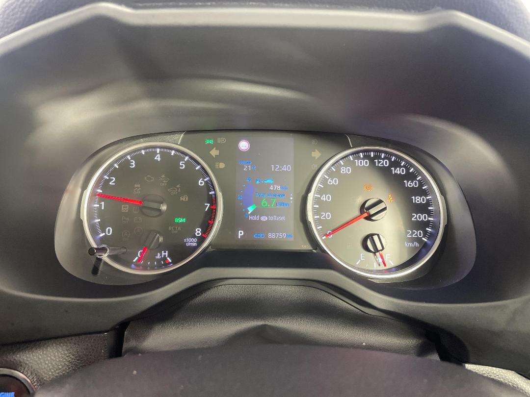 Photo '21' of Toyota Rav4