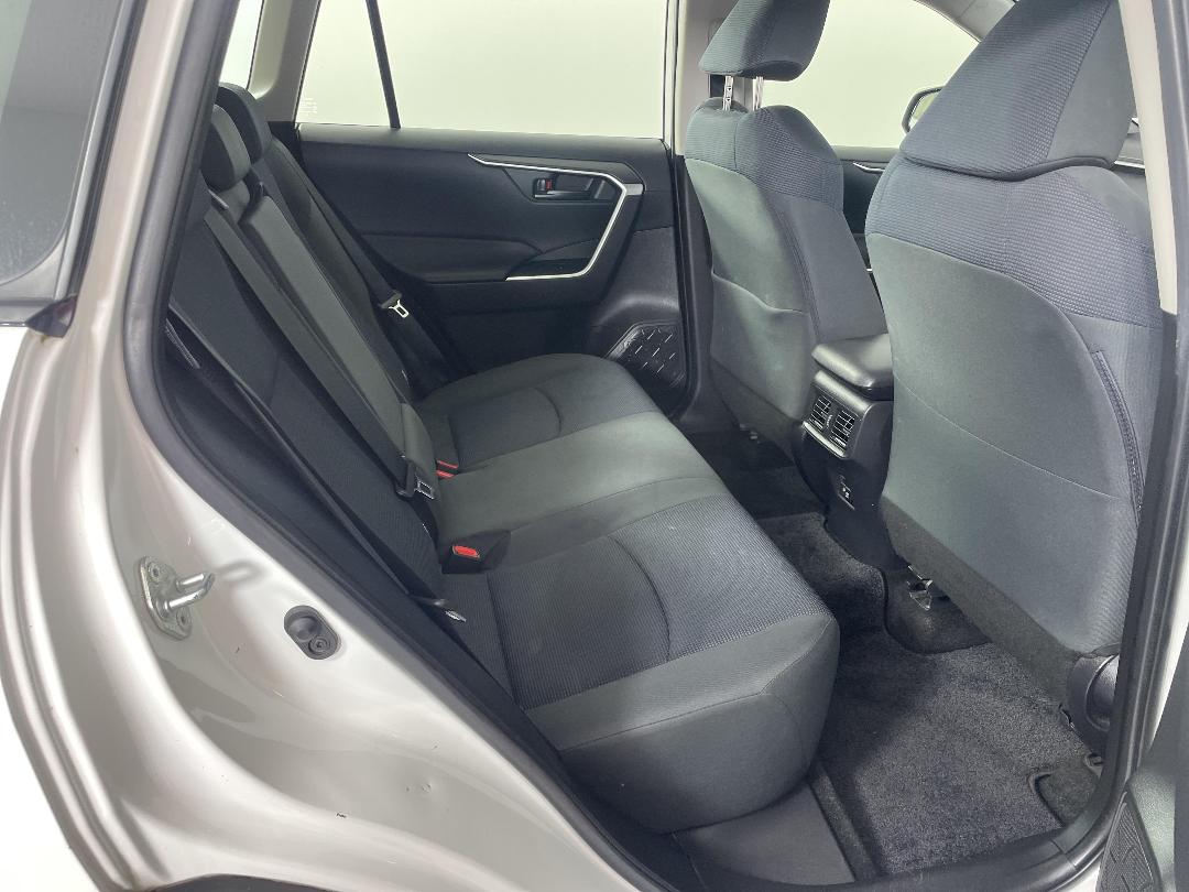 Photo '20' of Toyota Rav4