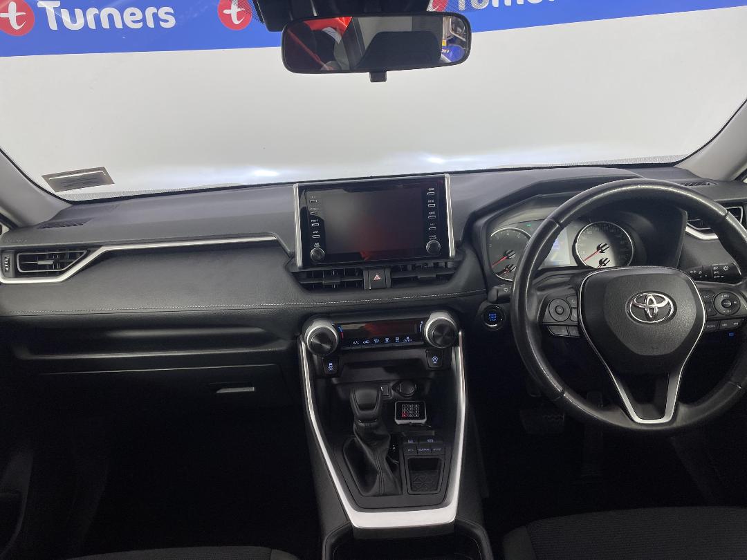 Photo '17' of Toyota Rav4