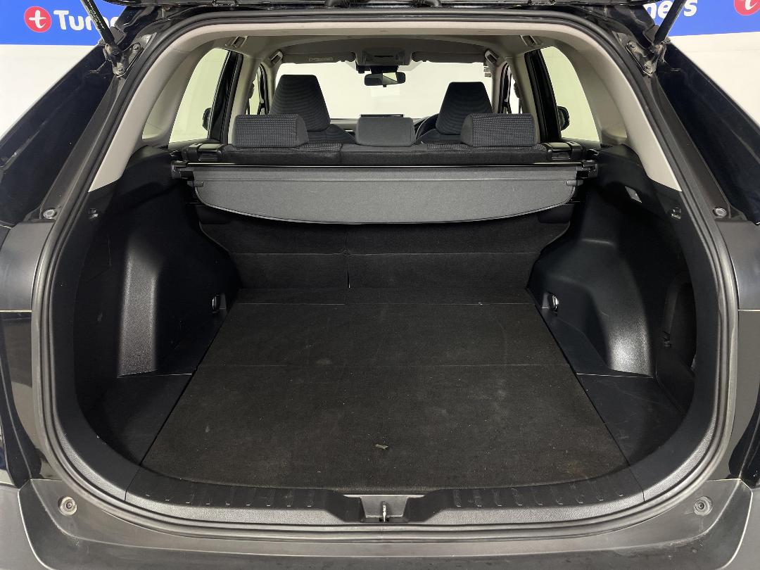 Photo '14' of Toyota Rav4