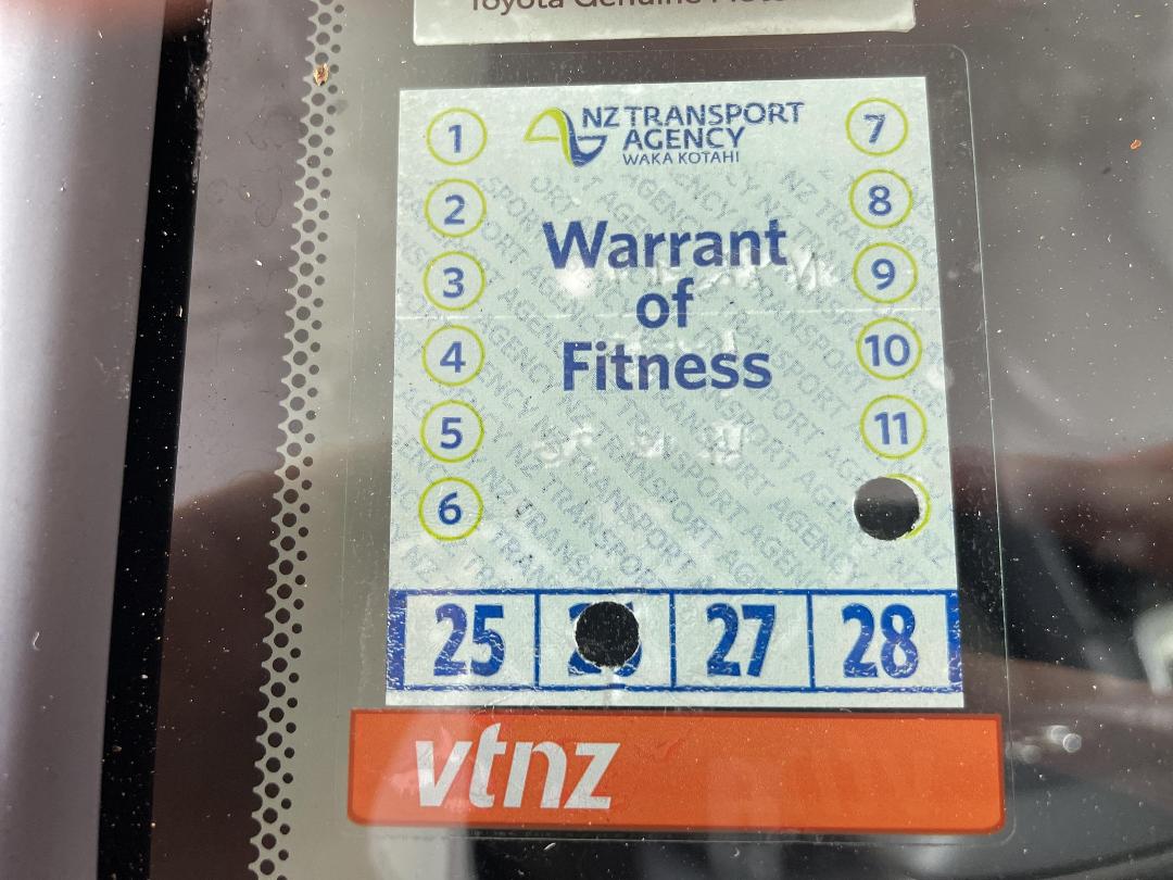 Photo '23' of Toyota Rav4