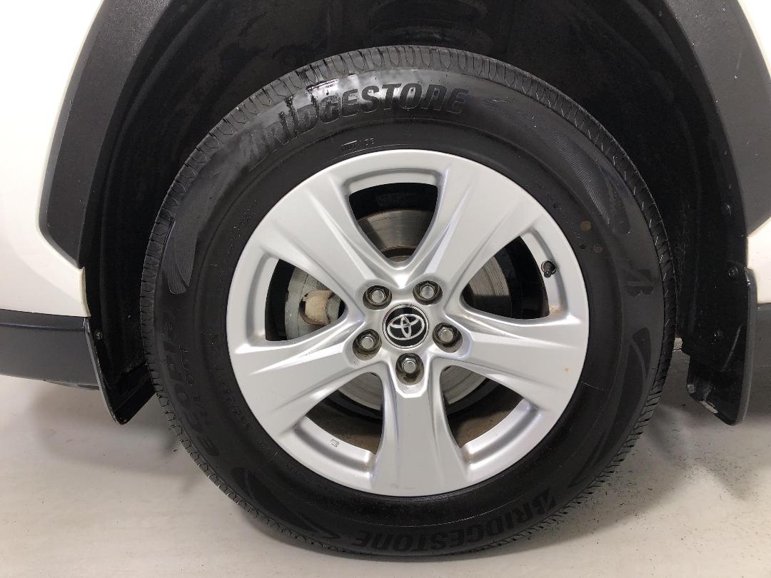 Photo '10' of Toyota Rav4 Photo '10' of Toyota Rav4