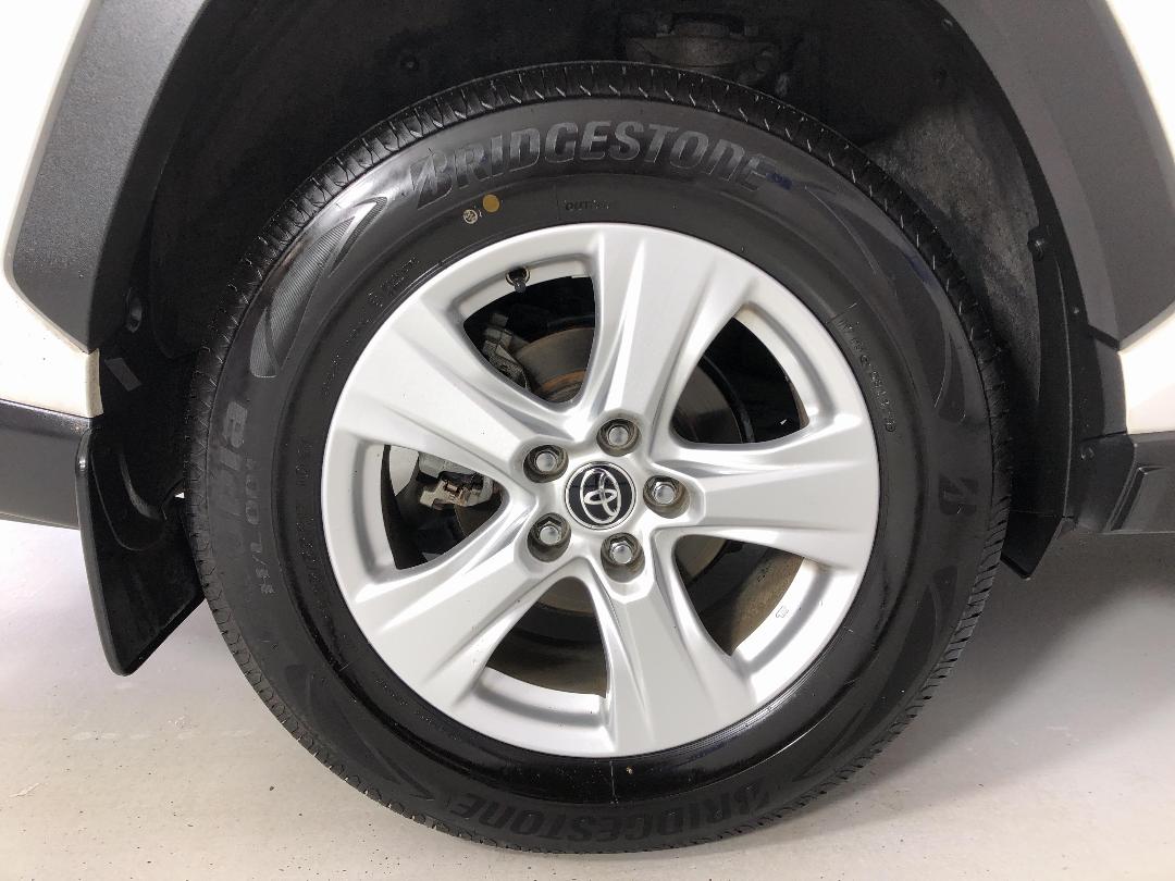 Photo '12' of Toyota Rav4 Photo '12' of Toyota Rav4