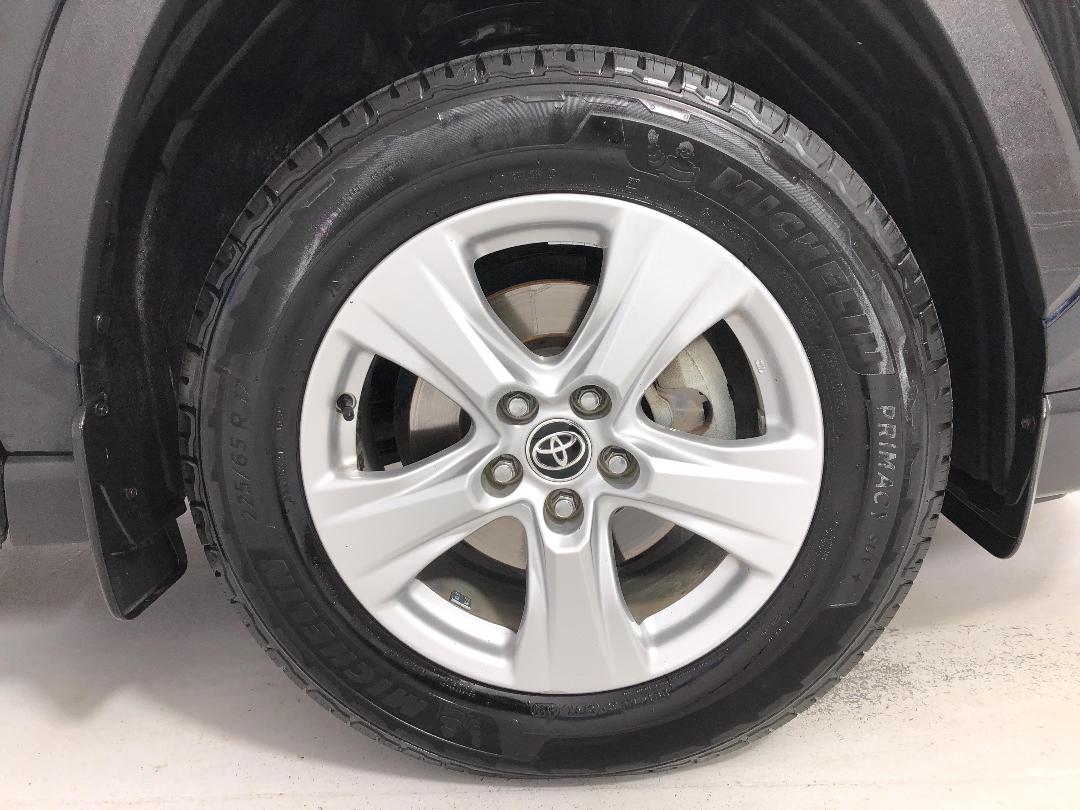 Photo '9' of Toyota Rav4