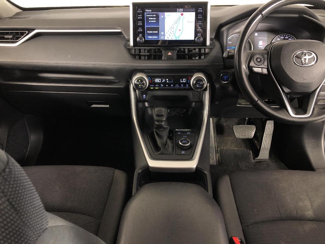 Photo '17' of Toyota Rav4