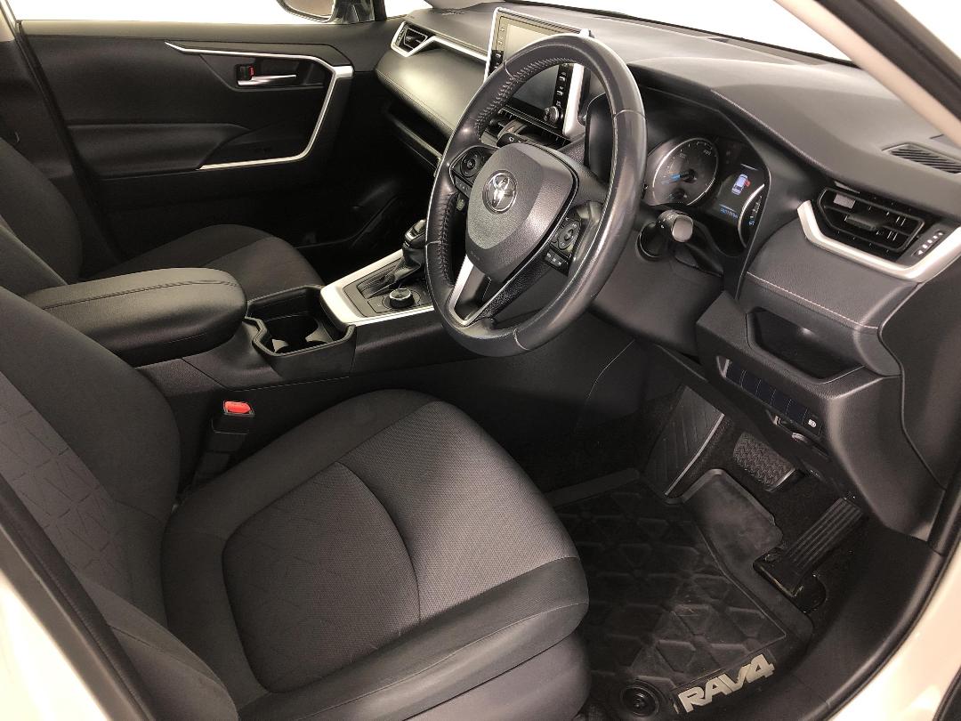 Photo '16' of Toyota Rav4 Photo '16' of Toyota Rav4