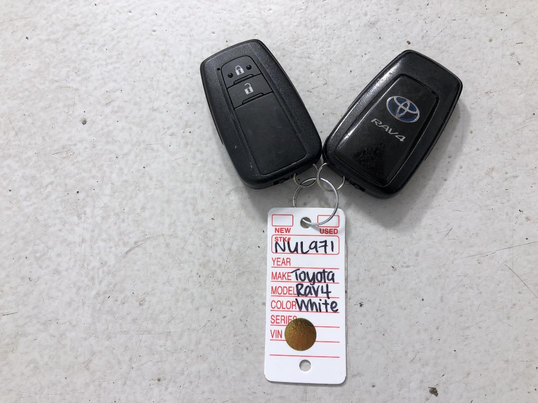 Photo '22' of Toyota Rav4