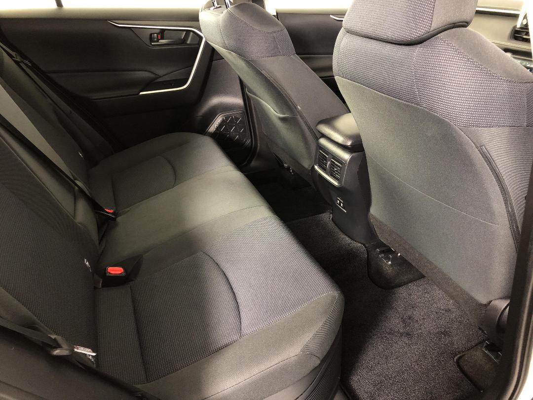 Photo '20' of Toyota Rav4