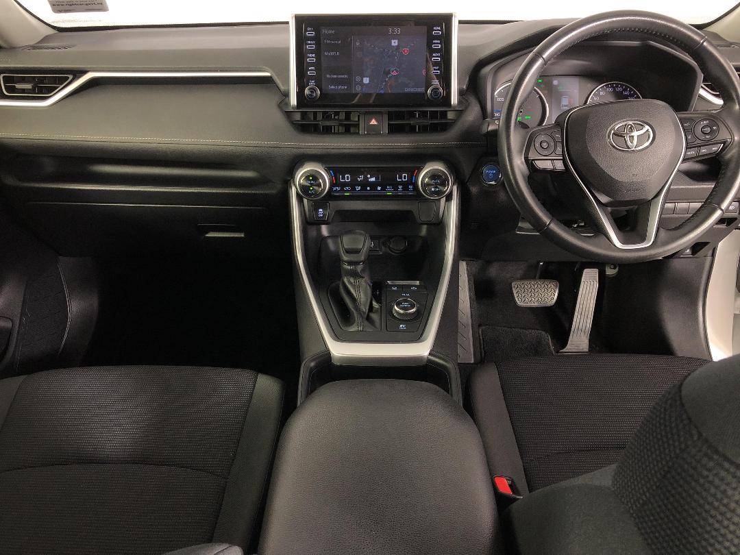 Photo '17' of Toyota Rav4