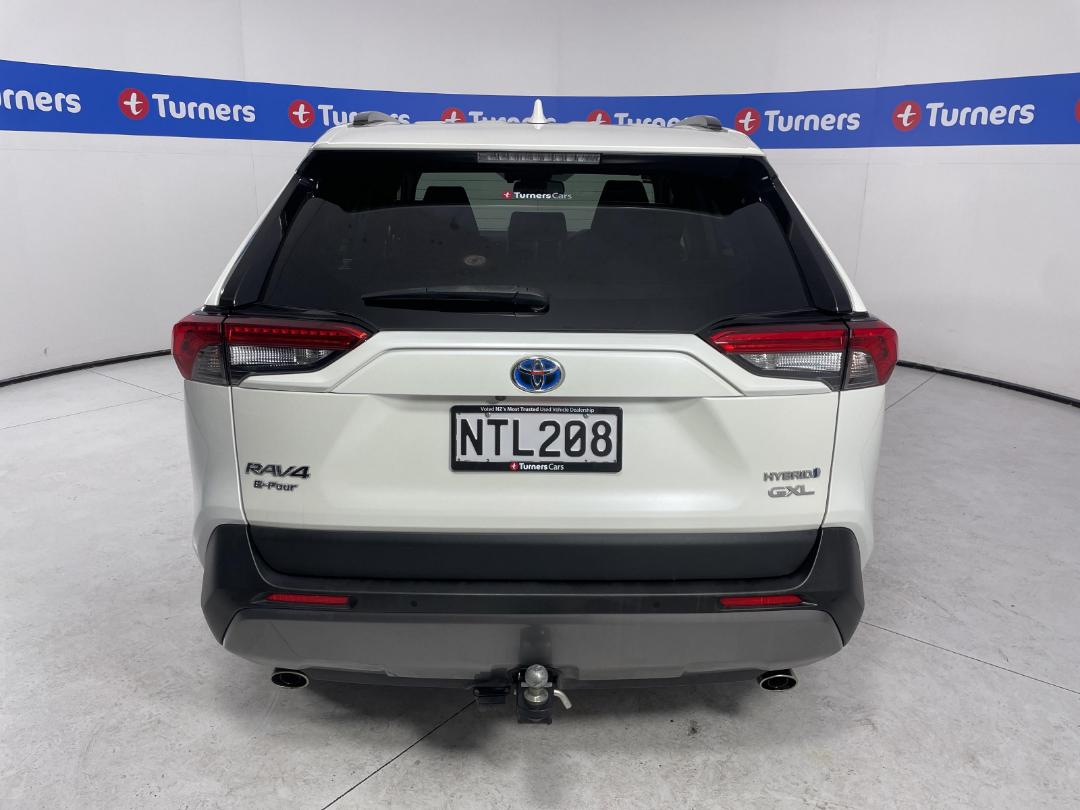 Photo '6' of Toyota Rav4