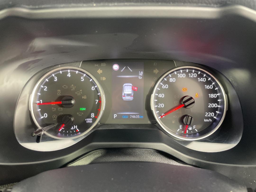 Photo '21' of Toyota Rav4