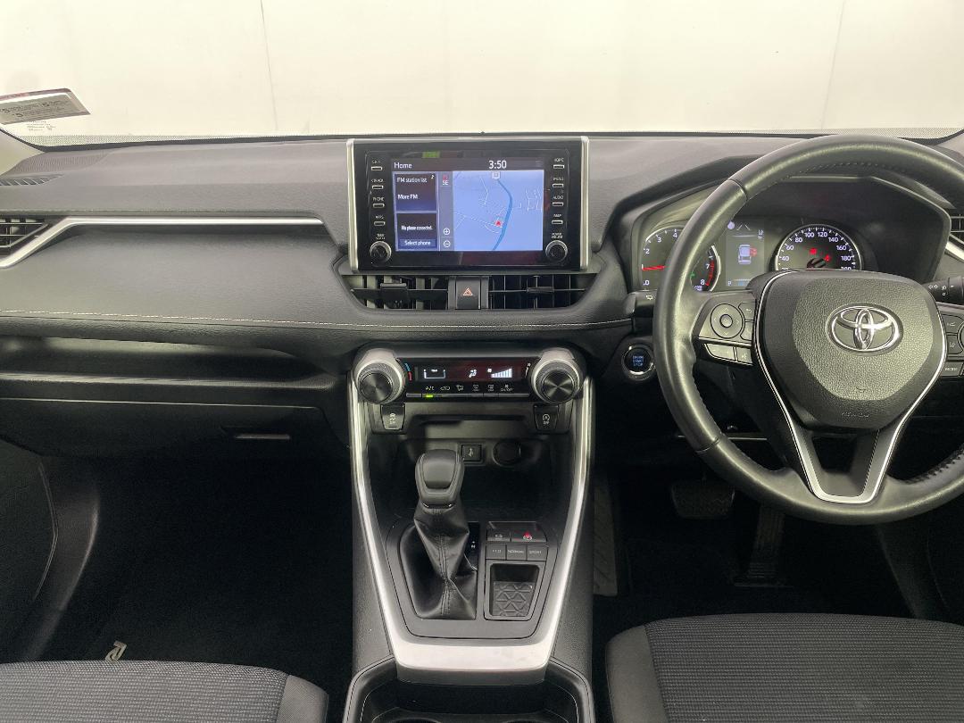 Photo '17' of Toyota Rav4