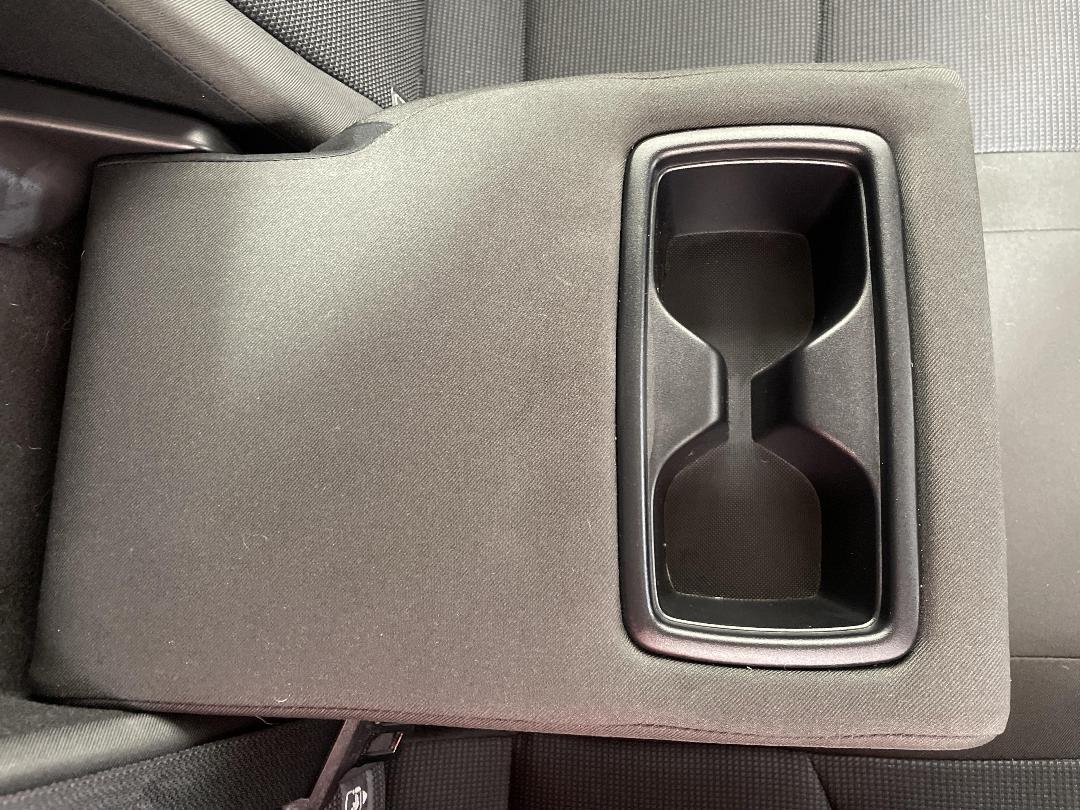 Photo '24' of Toyota Rav4