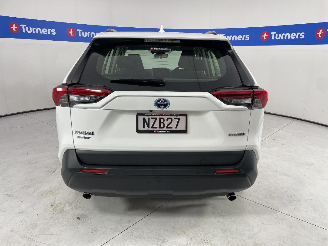 Photo '6' of Toyota Rav4