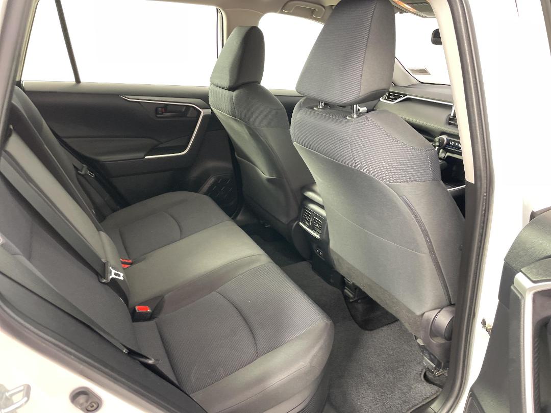 Photo '20' of Toyota Rav4