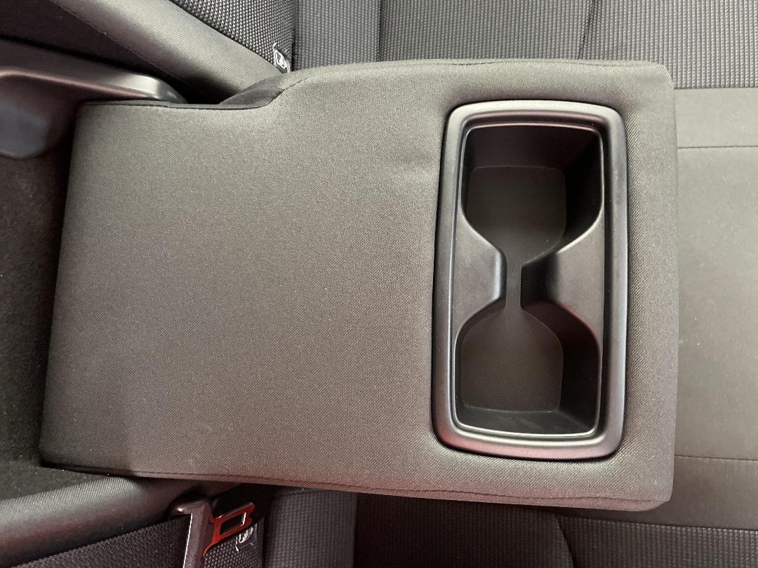 Photo '24' of Toyota Rav4