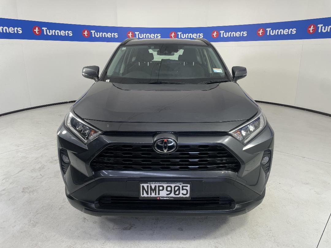 Photo '2' of Toyota Rav4