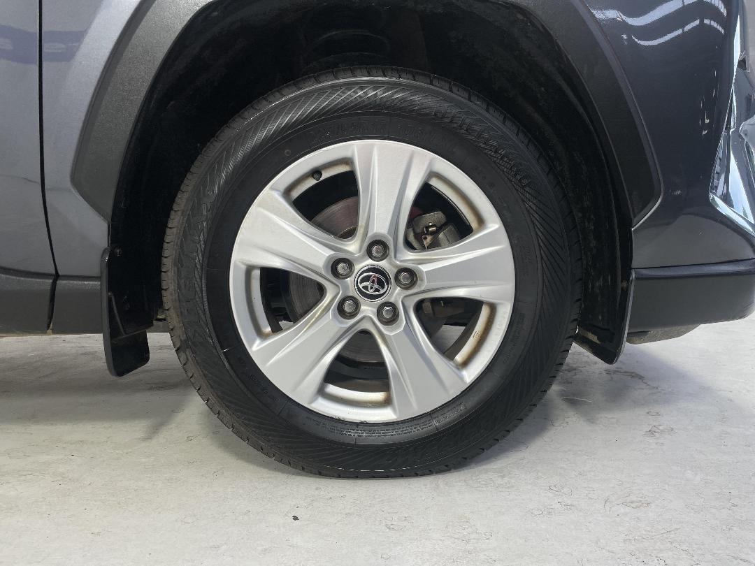 Photo '9' of Toyota Rav4