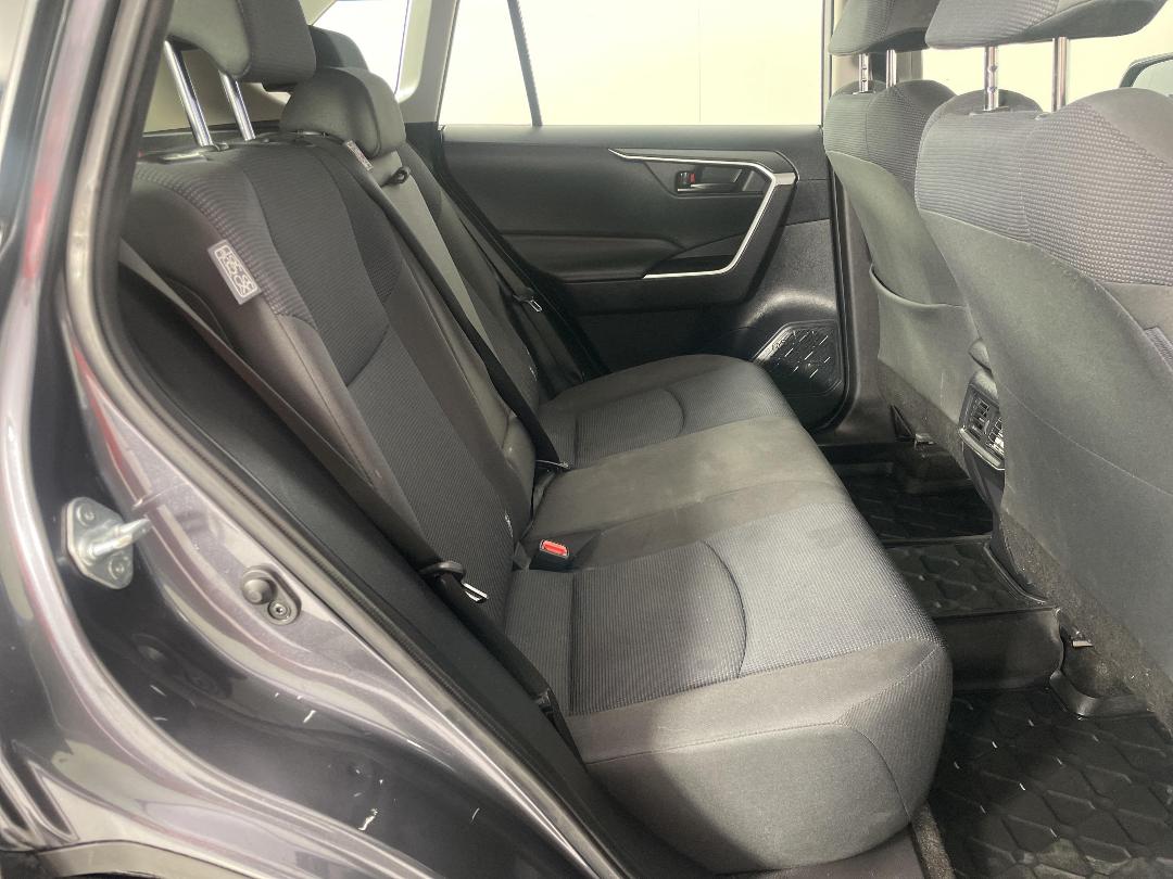 Photo '20' of Toyota Rav4