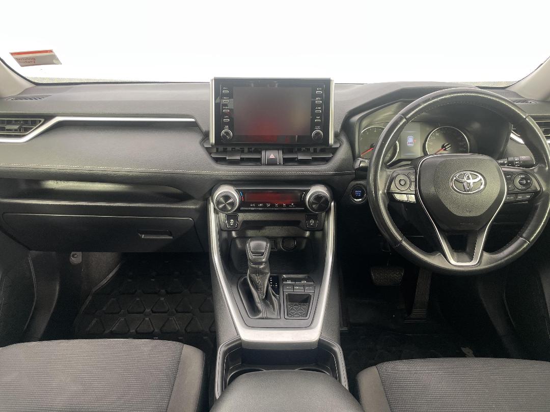 Photo '17' of Toyota Rav4