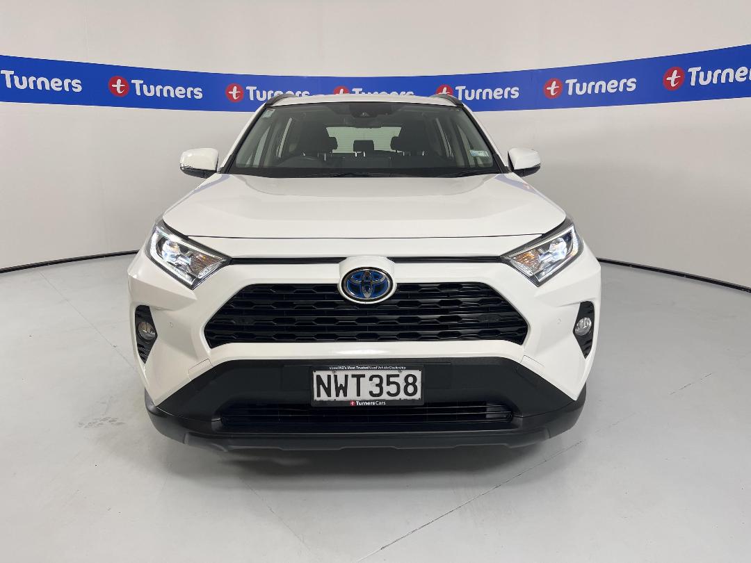 Photo '2' of Toyota Rav4