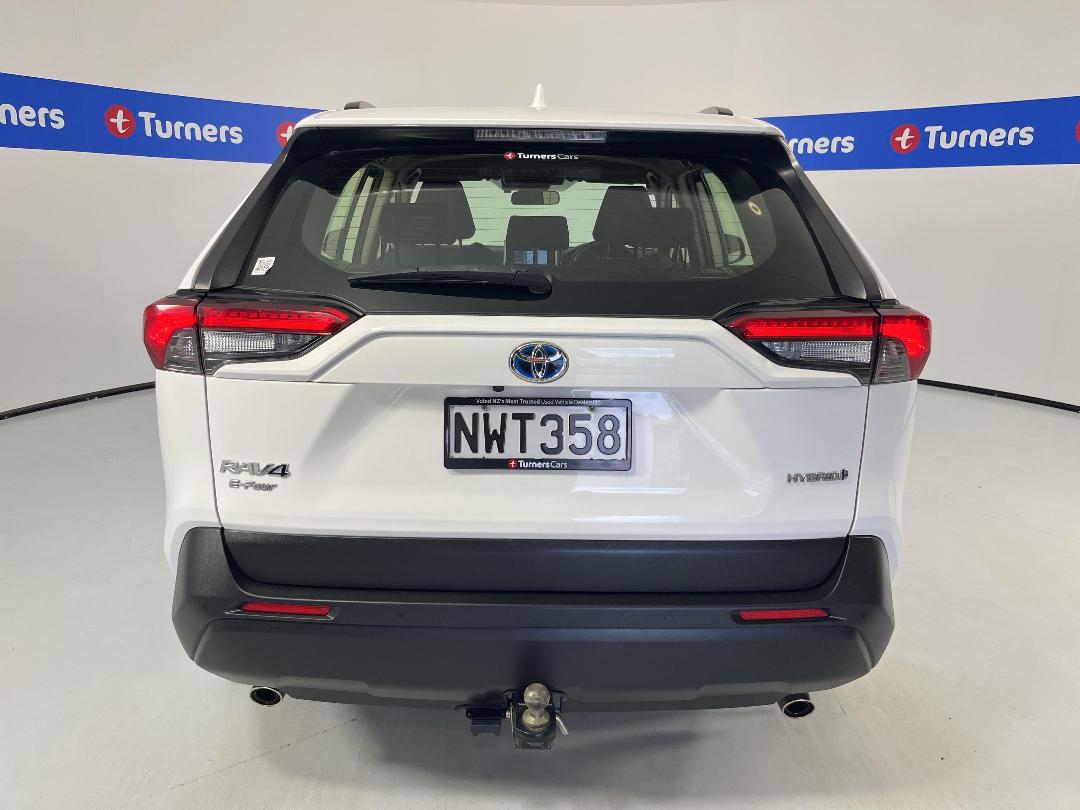 Photo '6' of Toyota Rav4